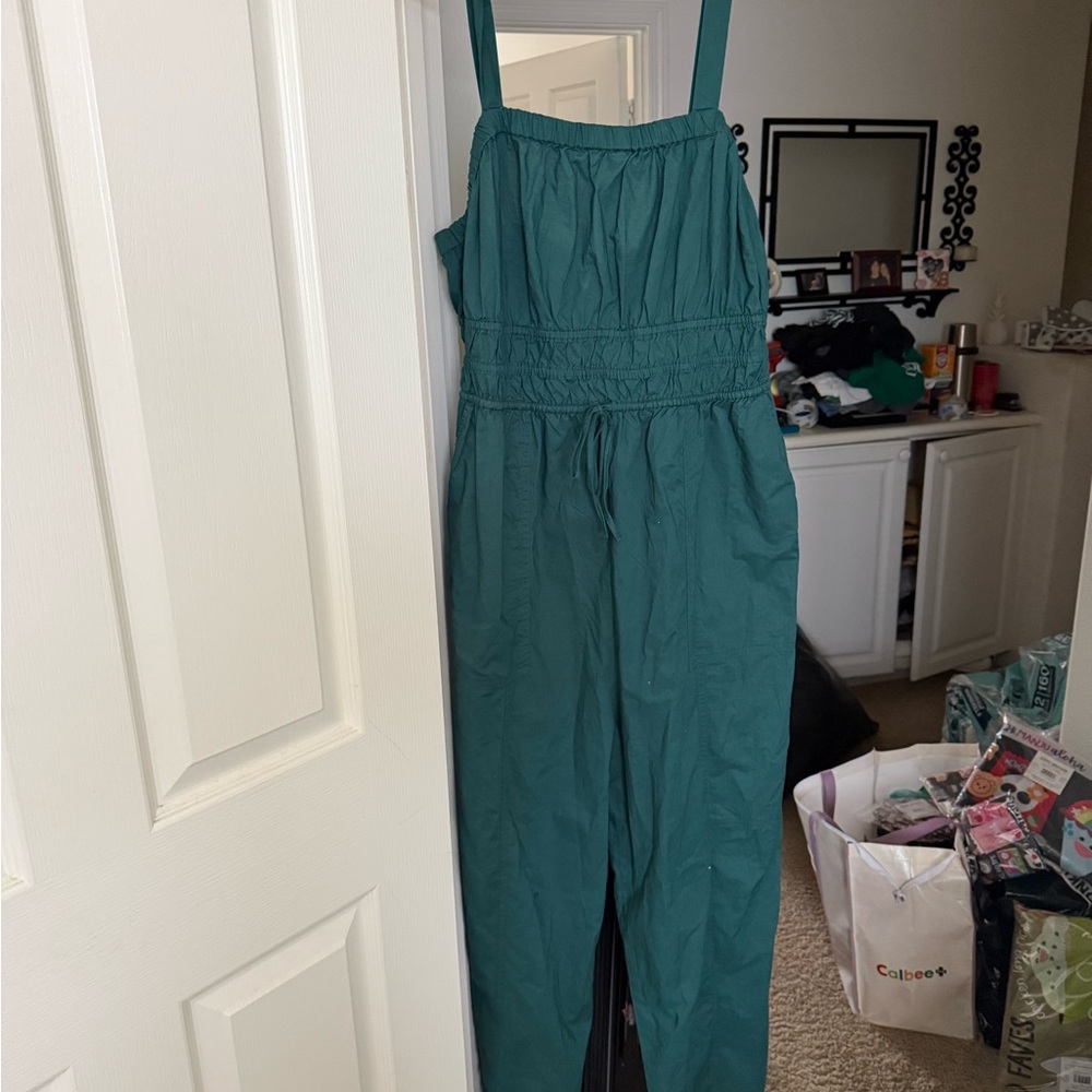 Universal Thread Green Jumpsuit with Square Neckline and Relaxed Fit